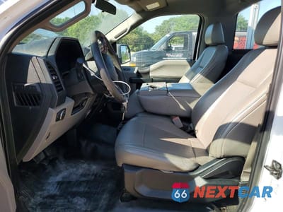 Zdjęcie 7 z 12 samochodu: 2015 FORD F150 VIN:1FTMF1C88FKD50058 - miniatura
