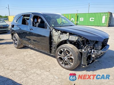 Czwarte zdjęcie samochodu z boku: 2021 BMW X5 XDRIVE40I VIN:5UXCR6C03M9G47805 - miniatura