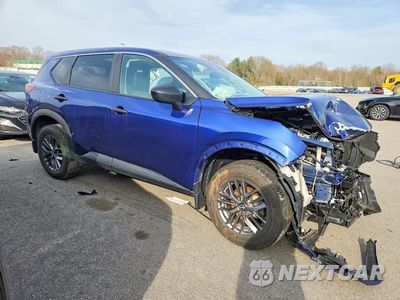 Czwarte zdjęcie samochodu z boku: 2023 NISSAN ROGUE S VIN:5N1BT3AB2PC876784 - miniatura