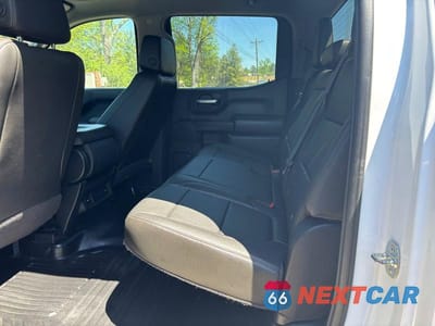 Zdjęcie 13 z 14 samochodu: 2020 CHEVROLET SILVERADO K1500 VIN:3GCUYAEF6LG241851 - miniatura