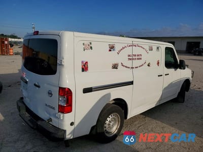Trzecie zdjęcie samochodu z tyłu: 2018 NISSAN NV 1500 S VIN:1N6BF0KM9JN815712 - miniatura