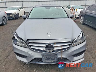 Piąte zdjęcie samochodu w środku: 2014 MERCEDES-BENZ E 550 4MATIC VIN:WDDHF9BB1EA790386 - miniatura