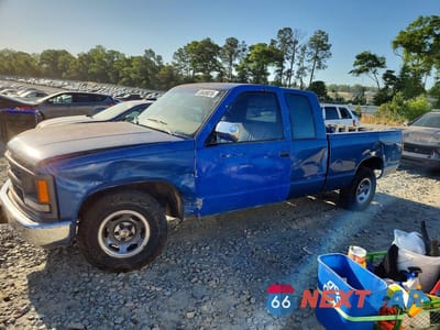 1997 CHEVROLET GMT-400 C1500 1GCEC19W1VE131572 - główne zdjęcie licytacji z USA - miniatura
