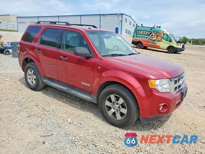 Czwarte zdjęcie samochodu z boku: 2008 FORD ESCAPE XLT VIN:1FMCU03128KB33909 - miniatura