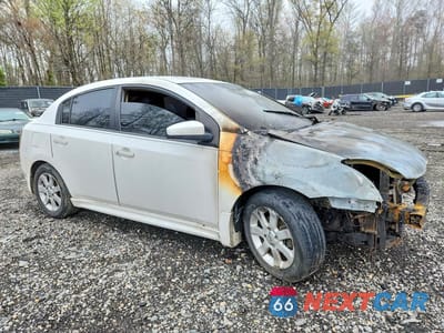 Czwarte zdjęcie samochodu z boku: 2011 NISSAN SENTRA 2.0 VIN:3N1AB6AP2BL666234 - miniatura