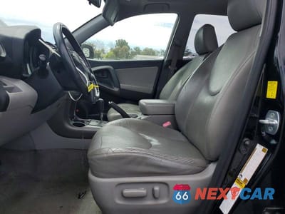 Zdjęcie 7 z 12 samochodu: 2010 TOYOTA RAV4 LIMITED VIN:JTMYF4DV1AD021142 - miniatura
