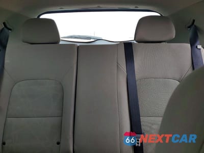 Zdjęcie 10 z 13 samochodu: 2016 KIA RIO 5-DOOR LX VIN:KNADM5A32G6647130 - miniatura