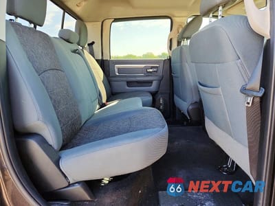 Zdjęcie 10 z 12 samochodu: 2018 RAM 1500 SLT VIN:3C6RR7LT6JG143504 - miniatura