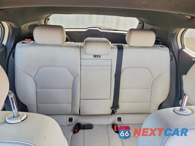 Zdjęcie 10 z 14 samochodu: 2016 MERCEDES-BENZ GLA 250 4MATIC VIN:WDCTG4GB2GJ254587 - miniatura