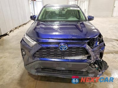 Piąte zdjęcie samochodu w środku: 2022 TOYOTA RAV4 HYBRID XLE PREMIUM VIN:JTMB6RFV5ND535002 - miniatura