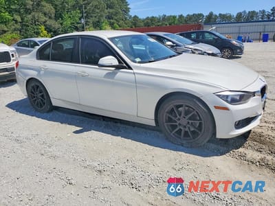 Czwarte zdjęcie samochodu z boku: 2014 BMW 328 I VIN:WBA3A5C54EF604912 - miniatura