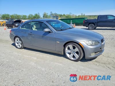Czwarte zdjęcie samochodu z boku: 2008 BMW 335 I VIN:WBAWL73588PX53020 - miniatura