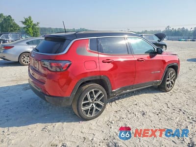 Trzecie zdjęcie samochodu z tyłu: 2025 JEEP COMPASS LIMITED VIN:3C4NJDCN9ST537778 - miniatura