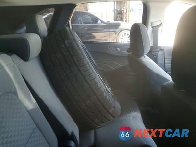 Zdjęcie 10 z 12 samochodu: 2022 FORD ESCAPE HYBRID VIN:1FMCU0EZ9NUA91452 - miniatura