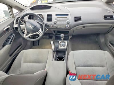 Zdjęcie 8 z 12 samochodu: 2010 HONDA CIVIC LX VIN:2HGFA1F54AH302910 - miniatura