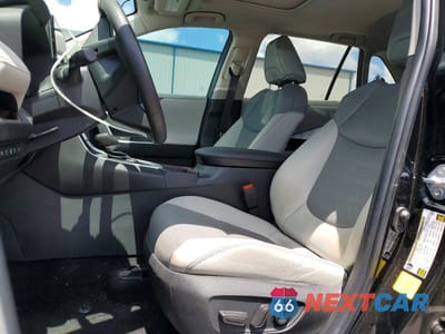 Zdjęcie 7 z 14 samochodu: 2023 TOYOTA RAV4 LIMITED VIN:4T3D6RFV3PU126575 - miniatura