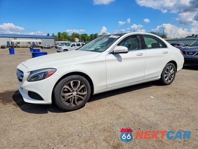 2015 MERCEDES-BENZ C 300 4MATIC 55SWF4KB3FU034084 - główne zdjęcie licytacji z USA - miniatura