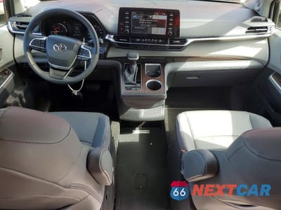 Zdjęcie 8 z 12 samochodu: 2023 TOYOTA SIENNA XLE 7-PASSENGER VIN:5TDJSKFC1PS092822 - miniatura