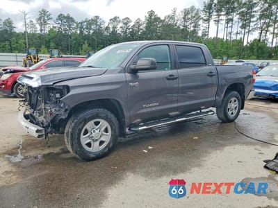 2019 TOYOTA TUNDRA CREWMAX SR5 5TFEY5F19KX247135 - główne zdjęcie licytacji z USA - miniatura