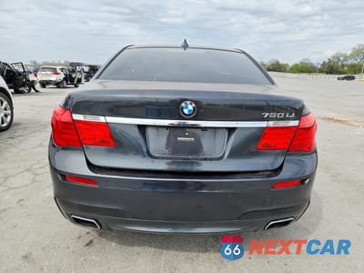 Zdjęcie 6 z 11 samochodu: 2011 BMW 750 LXI VIN:WBAKC8C54BC432112 - miniatura