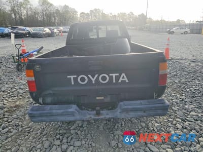 Zdjęcie 6 z 12 samochodu: 1989 TOYOTA PICKUP BASE VIN:JT4RN81R8K0035442 - miniatura