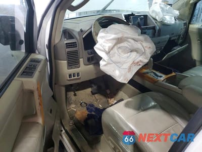 Zdjęcie 8 z 13 samochodu: 2006 INFINITI QX56 BASE VIN:5N3AA08A46N809661 - miniatura