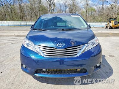 Piąte zdjęcie samochodu w środku: 2012 TOYOTA SIENNA XLE 8-PASSENGER VIN:5TDYK3DC8CS219289 - miniatura