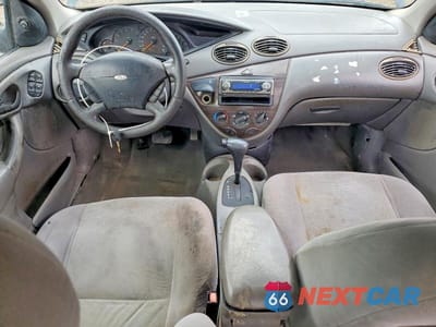 Zdjęcie 8 z 12 samochodu: 2000 FORD FOCUS ZTS VIN:1FAFP3832YW399109 - miniatura