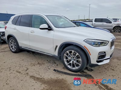 Czwarte zdjęcie samochodu z boku: 2019 BMW X5 XDRIVE40I VIN:5UXCR6C53KLB12419 - miniatura