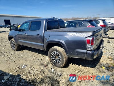 Drugie zdjęcie samochodu z przodu: 2021 TOYOTA TACOMA TRD SPORT VIN:3TYCZ5AN2MT009882 - miniatura