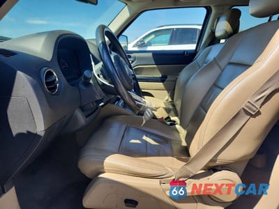 Zdjęcie 7 z 14 samochodu: 2015 JEEP PATRIOT LATITUDE VIN:1C4NJRFB1FD197584 - miniatura