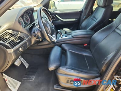 Zdjęcie 7 z 13 samochodu: 2012 BMW X5 M VIN:5YMGY0C5XCLK27723 - miniatura