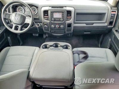Zdjęcie 8 z 12 samochodu: 2017 RAM 1500 ST VIN:1C6RR6KT6HS866834 - miniatura