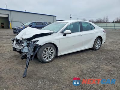 2023 TOYOTA CAMRY LE 4T1C11AK0PU180658 - główne zdjęcie licytacji z USA - miniatura