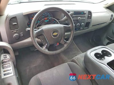 Zdjęcie 8 z 11 samochodu: 2012 CHEVROLET SILVERADO C1500 LS VIN:1GCRCREA1CZ224124 - miniatura