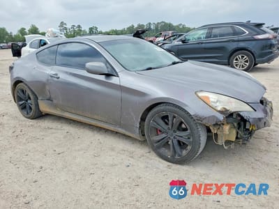 Czwarte zdjęcie samochodu z boku: 2012 HYUNDAI GENESIS COUPE 2.0T VIN:KMHHT6KDXCU073897 - miniatura