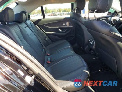 Zdjęcie 10 z 12 samochodu: 2018 MERCEDES-BENZ E 300 VIN:WDDZF4JB4JA306729 - miniatura