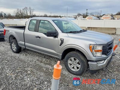 Czwarte zdjęcie samochodu z boku: 2021 FORD F150 SUPER CAB VIN:1FTEX1EP0MFA07918 - miniatura