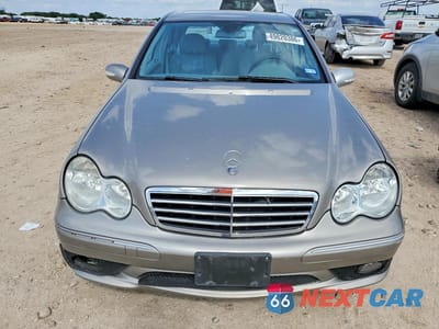 Piąte zdjęcie samochodu w środku: 2006 MERCEDES-BENZ C 230 VIN:WDBRF52H36F823466 - miniatura