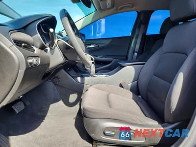 Zdjęcie 7 z 13 samochodu: 2023 CHEVROLET MALIBU LT VIN:1G1ZD5ST9PF165237 - miniatura