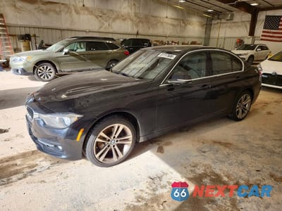 2017 BMW 330 XI WBA8D9C3XHA011124 - główne zdjęcie licytacji z USA - miniatura