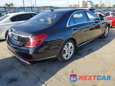 Trzecie zdjęcie samochodu z tyłu: 2018 MERCEDES-BENZ S 450 VIN:WDDUG6GB9JA359632 - miniatura