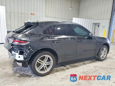 Trzecie zdjęcie samochodu z tyłu: 2024 PORSCHE MACAN BASE VIN:WP1AA2A53RLB16228 - miniatura