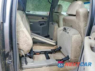 Zdjęcie 11 z 13 samochodu: 2002 GMC YUKON XL K2500 VIN:3GKGK26G32G147988 - miniatura