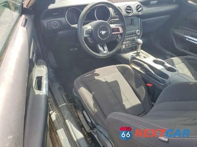 Zdjęcie 8 z 13 samochodu: 2022 FORD MUSTANG VIN:1FA6P8TH4N5131051 - miniatura