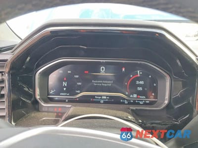 Zdjęcie 9 z 12 samochodu: 2022 GMC SIERRA K1500 ELEVATION VIN:1GTUUCED0NZ614942 - miniatura