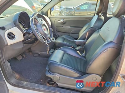Zdjęcie 7 z 12 samochodu: 2015 FIAT 500 SPORT VIN:3C3CFFBR9FT594520 - miniatura