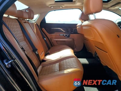 Zdjęcie 10 z 11 samochodu: 2016 JAGUAR XJL PORTFOLIO VIN:SAJWJ2GD7G8V99729 - miniatura