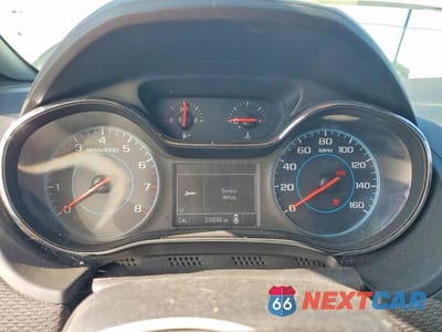 Zdjęcie 9 z 12 samochodu: 2017 CHEVROLET CRUZE LT VIN:1G1BD5SM2H7112966 - miniatura