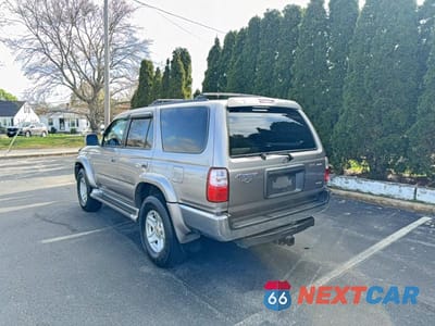 Trzecie zdjęcie samochodu z tyłu: 2001 TOYOTA 4RUNNER SR5 VIN:JT3HN86R819056407 - miniatura